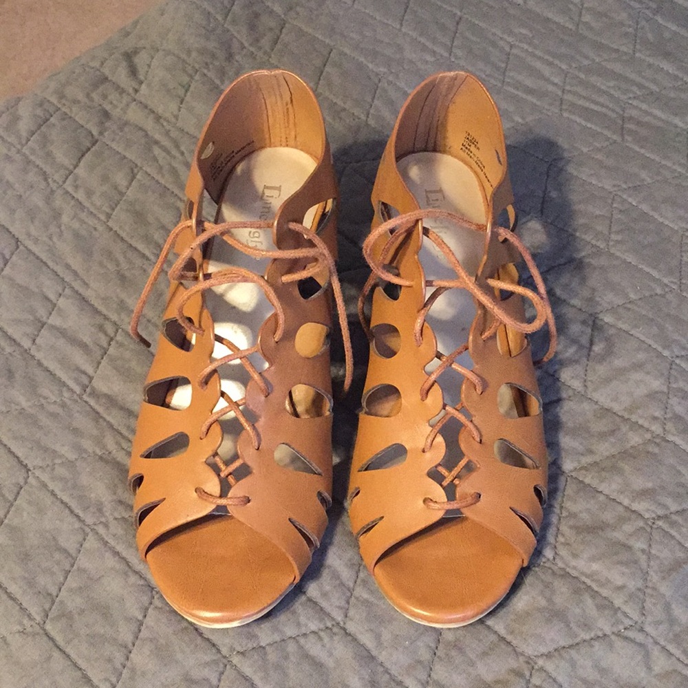 Women's Size 11 brown lace up wedges